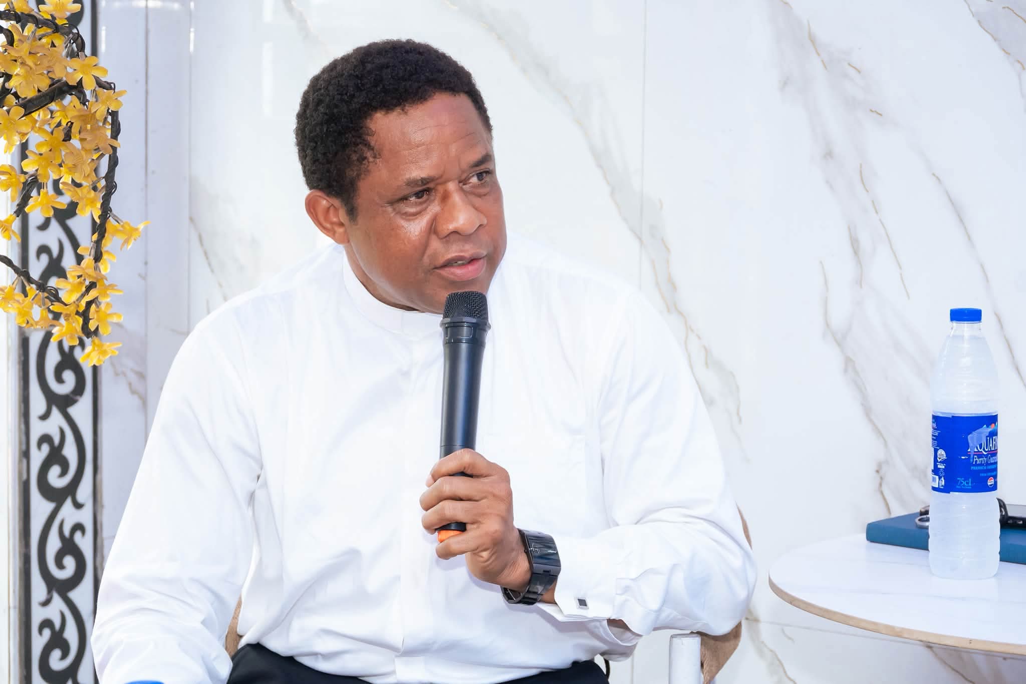 Peter  University VC   Educates Youths at The Aguata Best Students' Luncheon
